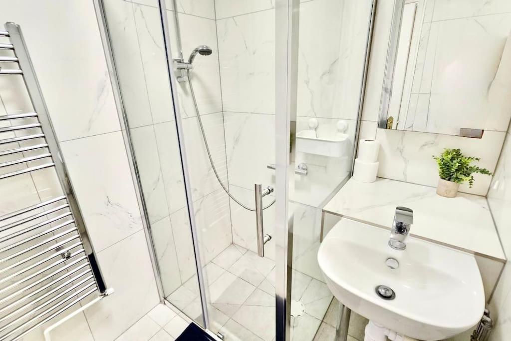 לונדון 185 Lanark Properties מראה חיצוני תמונה