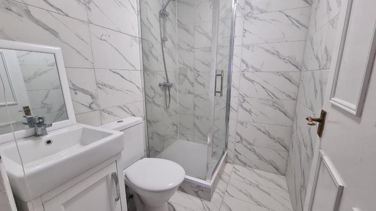 לונדון 185 Lanark Properties מראה חיצוני תמונה